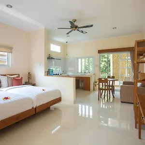 Donguri House Bali Отель типа 