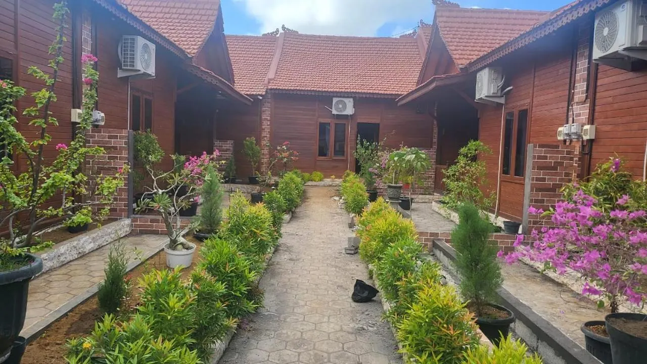 Maison d'hôtes Uli Wood Villa, Jimbaran Bali - Near Gwk